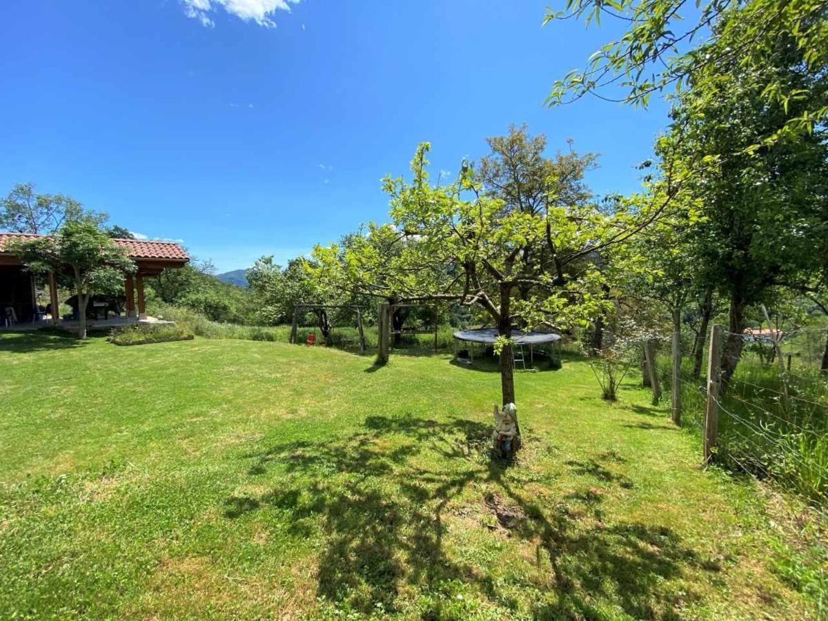 Casa Rural El Bohio Arriondas Bagian luar foto