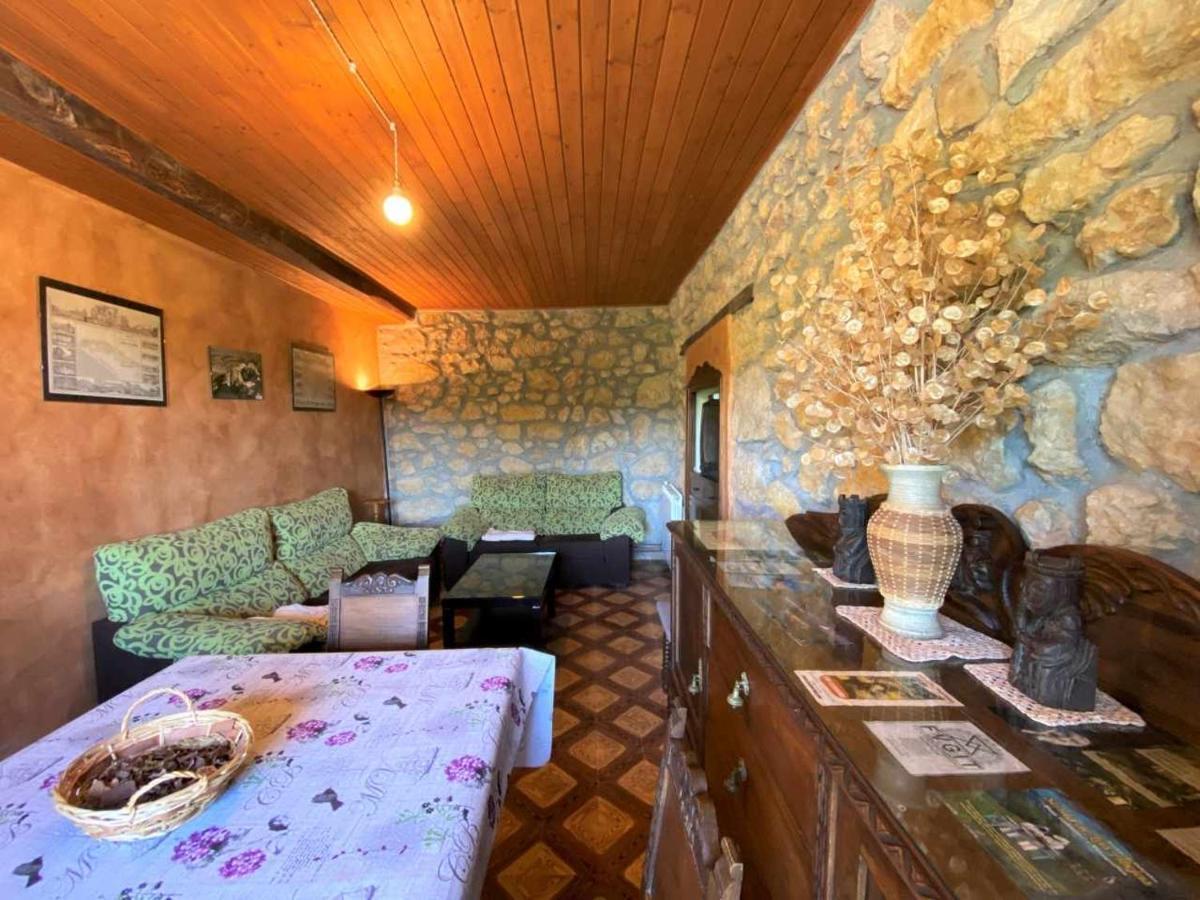 Casa Rural El Bohio Arriondas Bagian luar foto