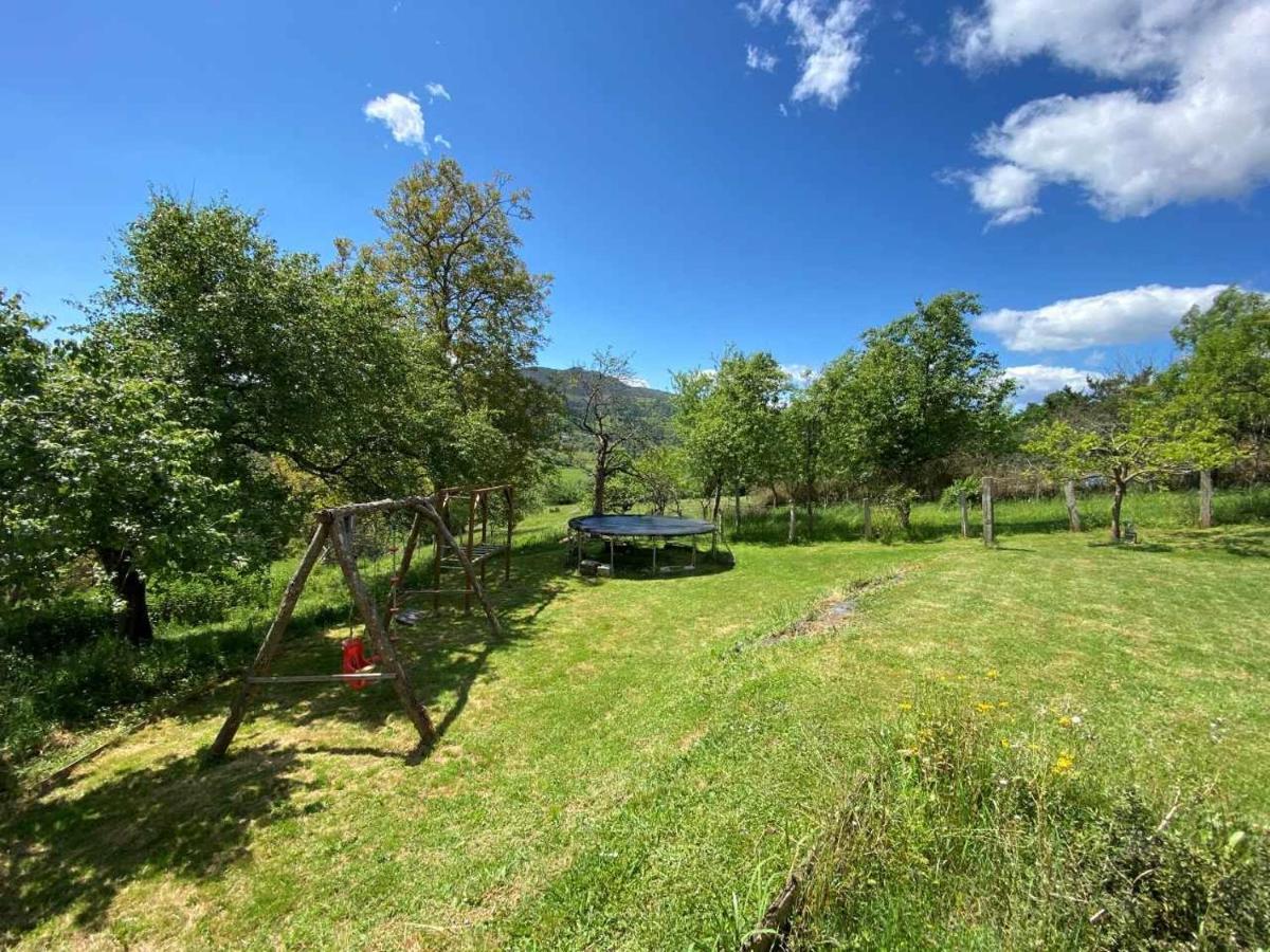 Casa Rural El Bohio Arriondas Bagian luar foto