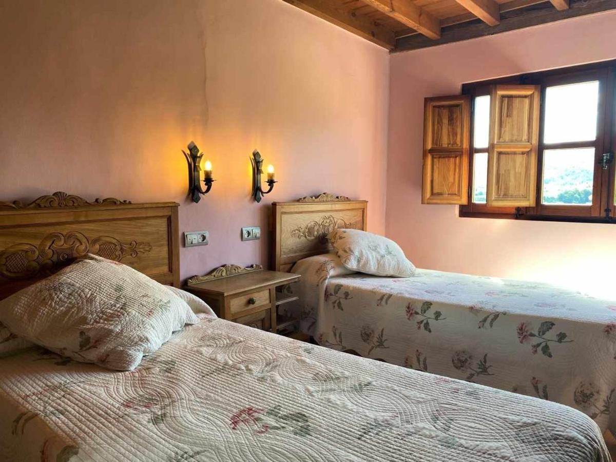 Casa Rural El Bohio Arriondas Bagian luar foto