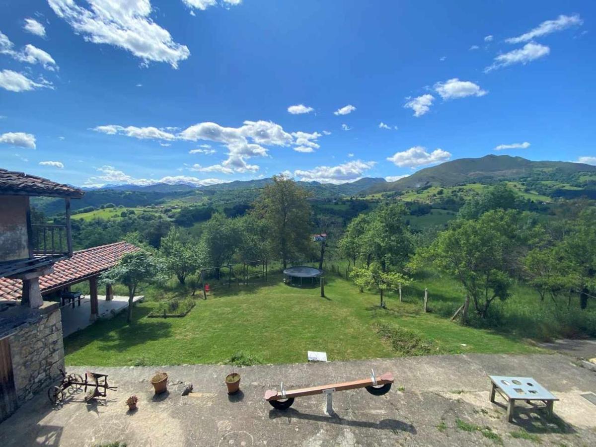 Casa Rural El Bohio Arriondas Bagian luar foto