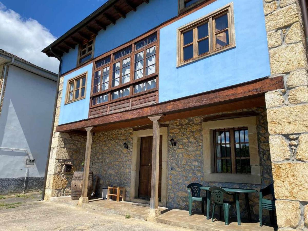 Casa Rural El Bohio Arriondas Bagian luar foto