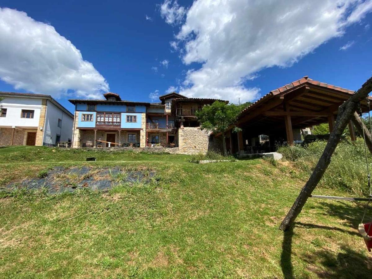 Casa Rural El Bohio Arriondas Bagian luar foto