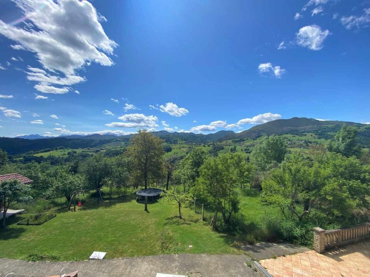 Casa Rural El Bohio Arriondas Bagian luar foto